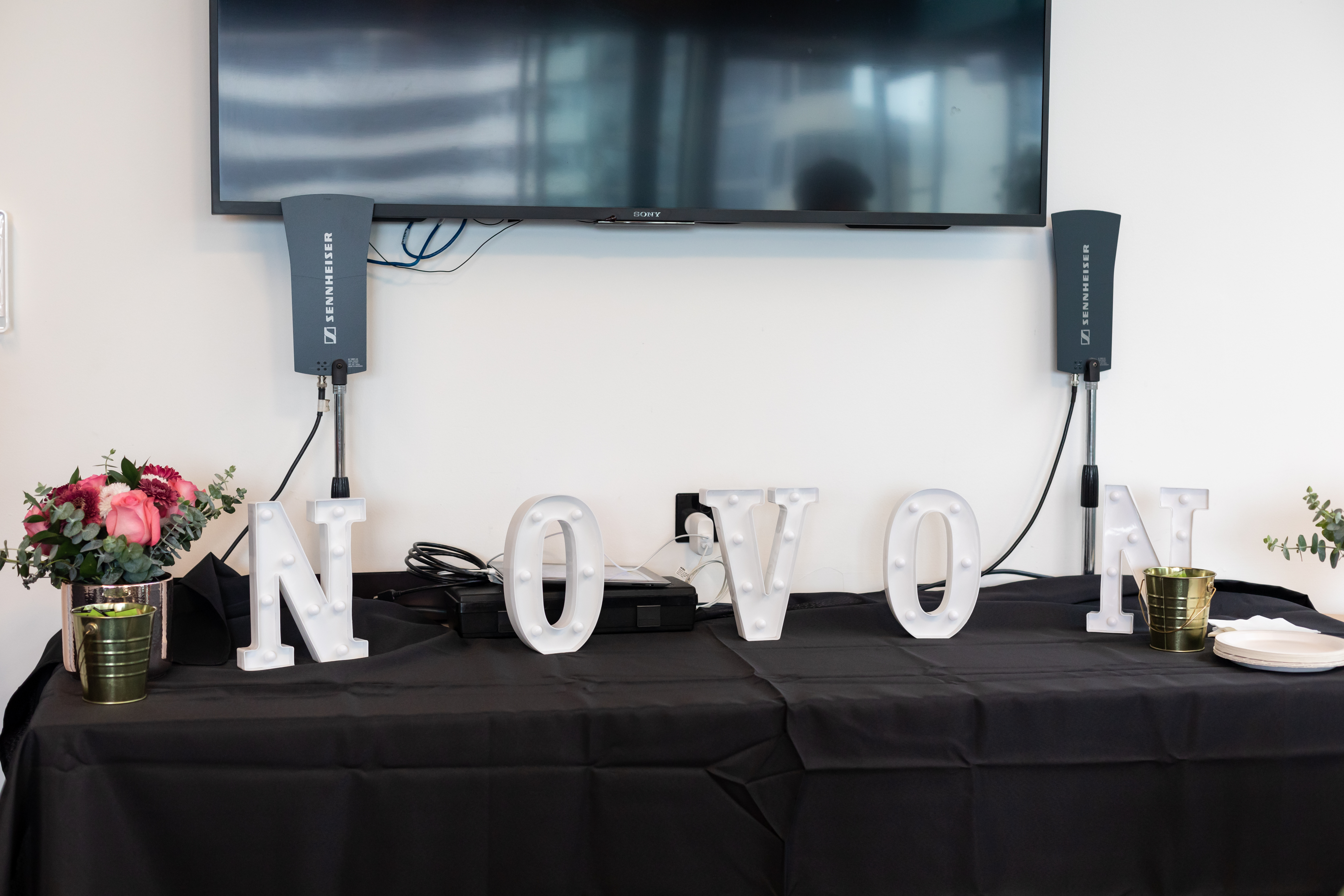 novon-18-1